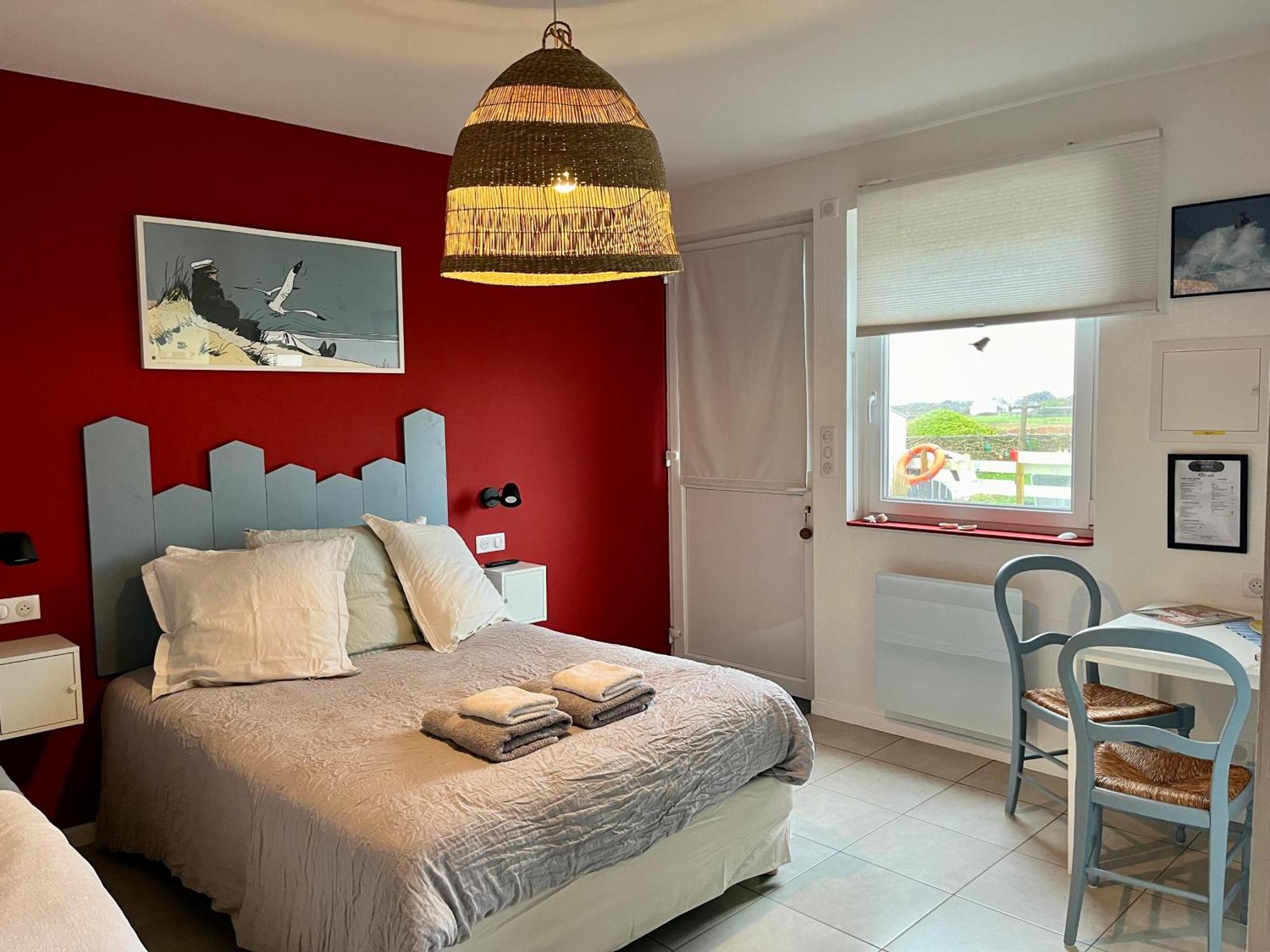 Bed and Breakfast L'Atelier De Mezareun Ushant Exterior foto