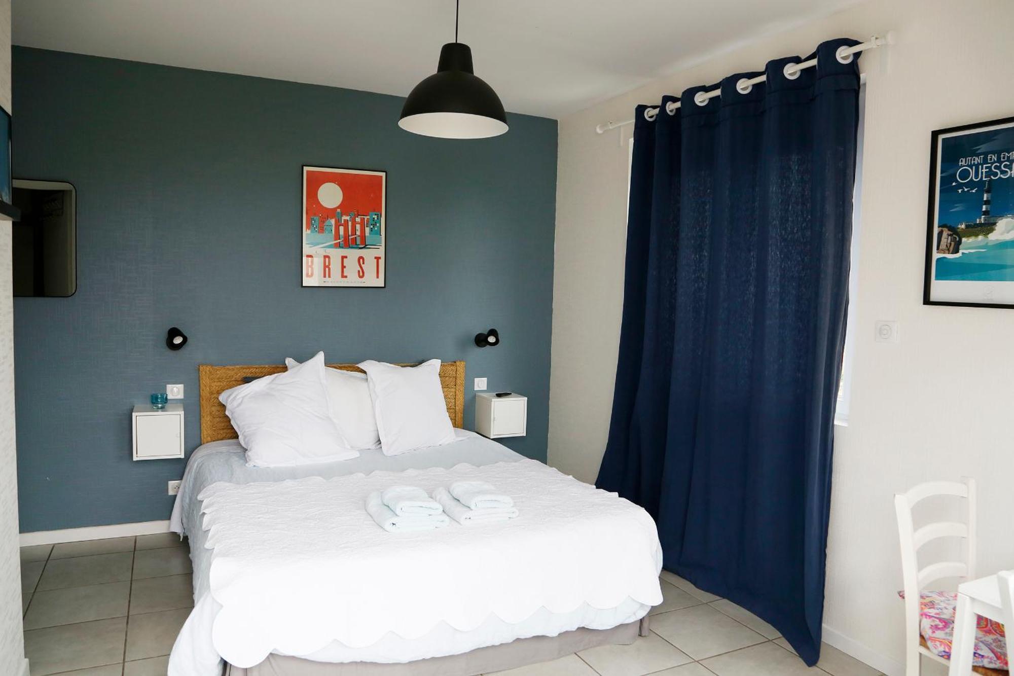 Bed and Breakfast L'Atelier De Mezareun Ushant Exterior foto