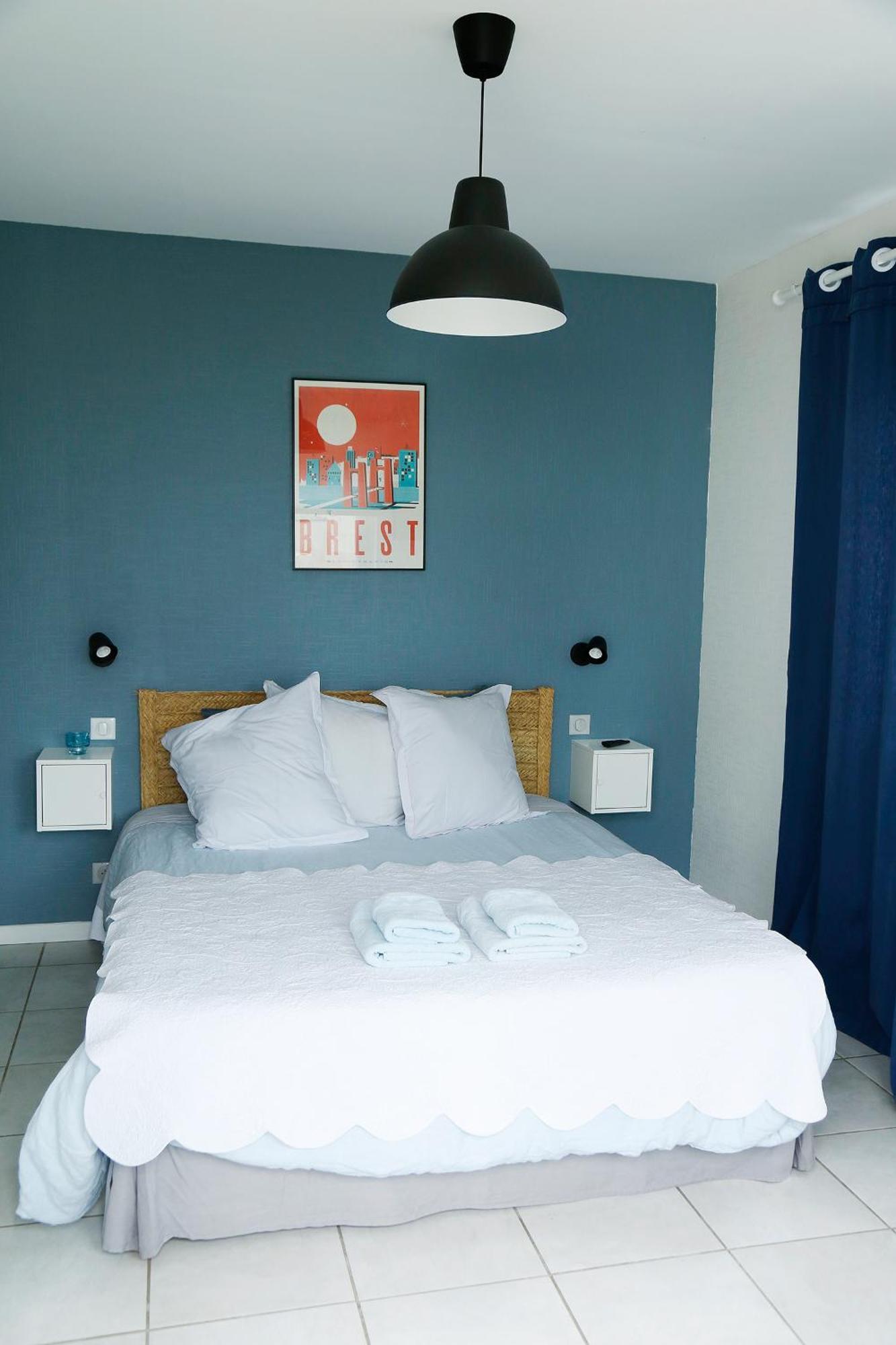 Bed and Breakfast L'Atelier De Mezareun Ushant Exterior foto